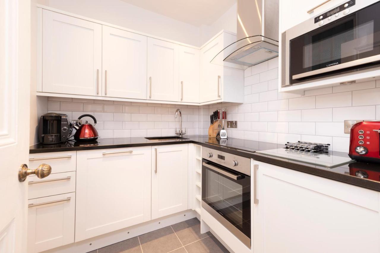 Joivy Cozy Apt Near Edinburgh Castle מראה חיצוני תמונה
