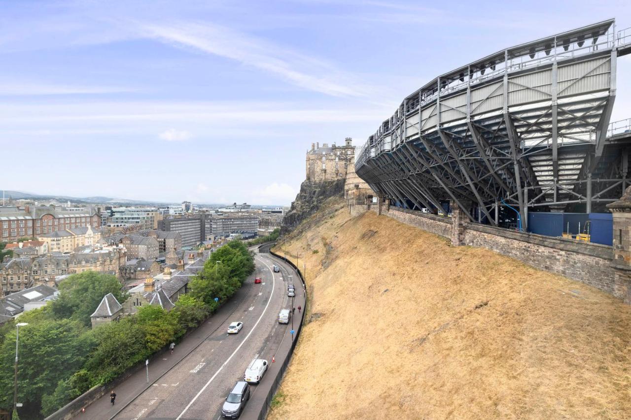 Joivy Cozy Apt Near Edinburgh Castle מראה חיצוני תמונה